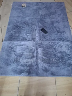 5 by 8 Çarpet Heavy Fluffy Rabbit Fur Carpet
