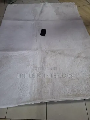 5 by 8 Çarpet Heavy Fluffy Rabbit Fur Carpet