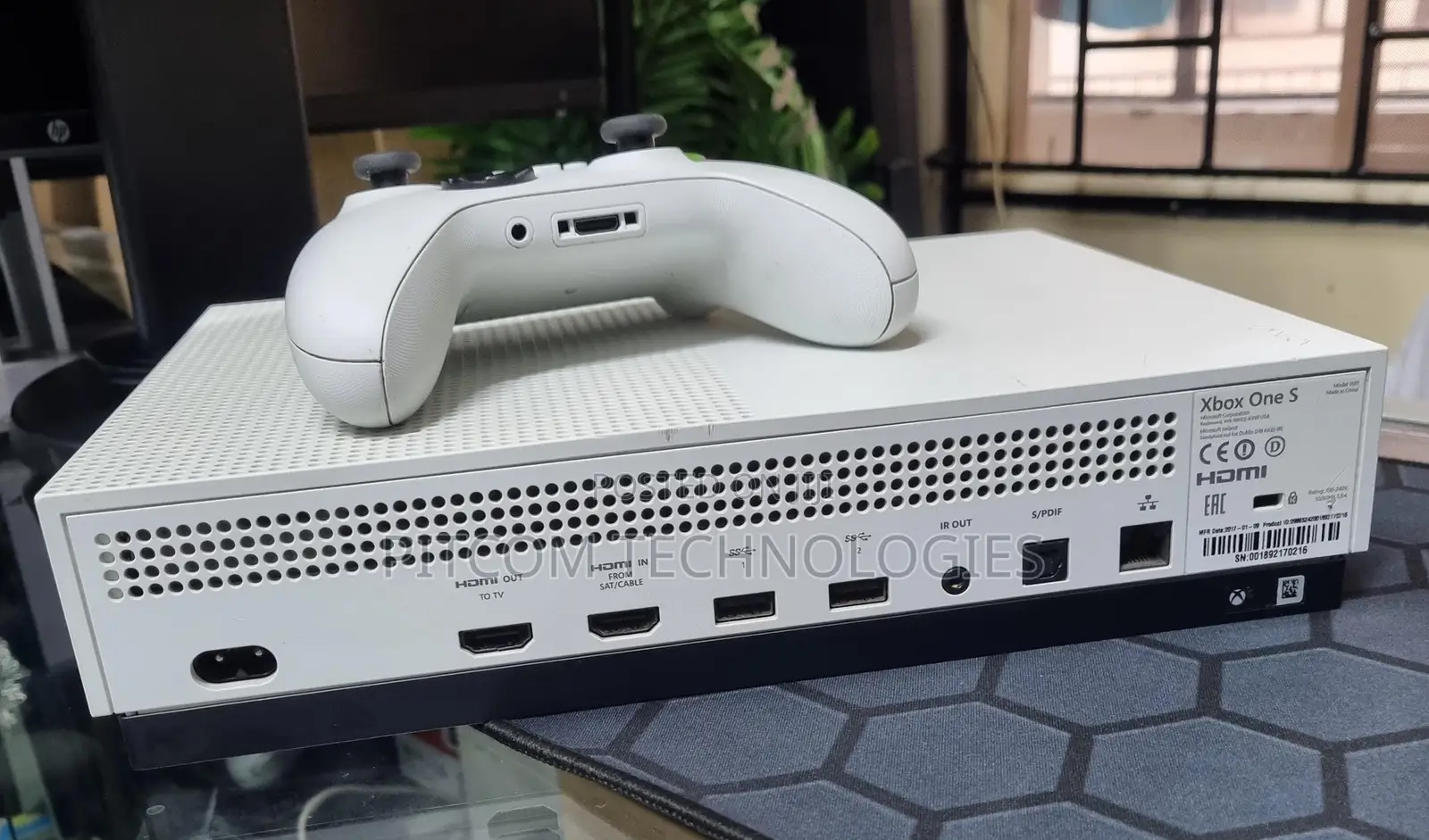 Xbox One S Console