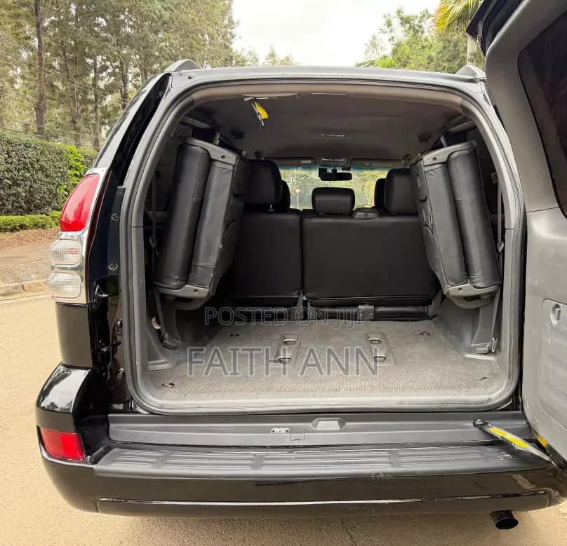 Toyota Land Cruiser 2008 Black