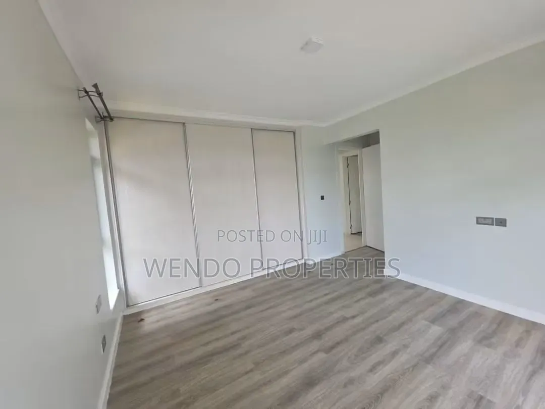 4bdrm Villa in Runda for rent
