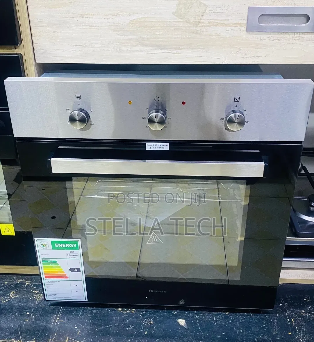 Hisense 75L Built in Oven (HB060202)