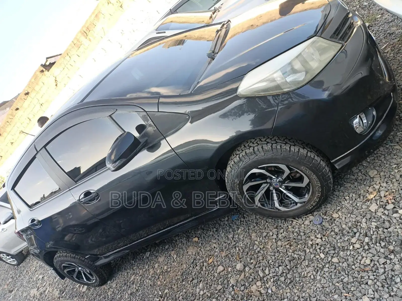 Toyota Vitz 2013 Black