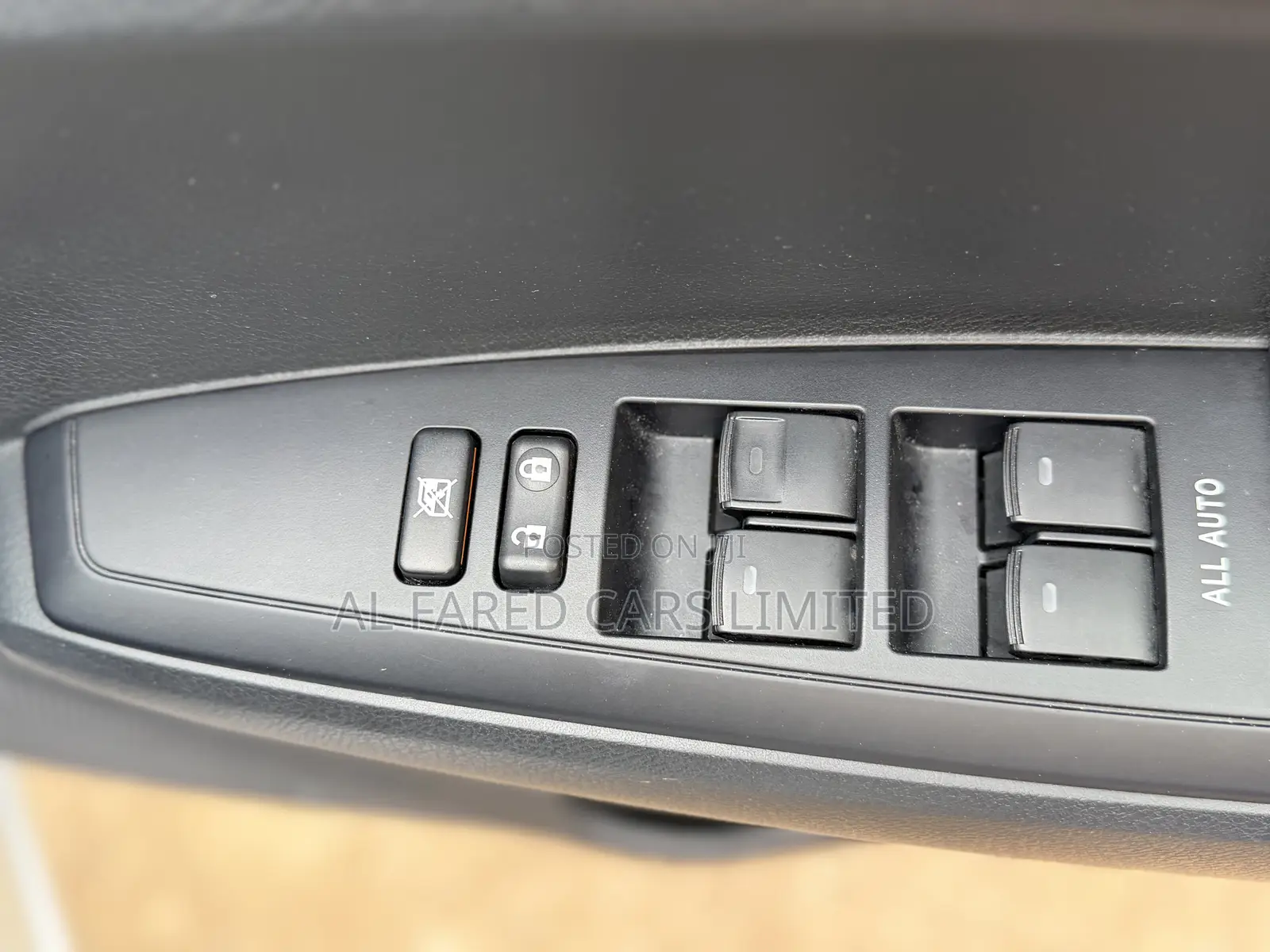 Toyota Corolla Fielder 1.5 Petrol FWD 2019 Silver