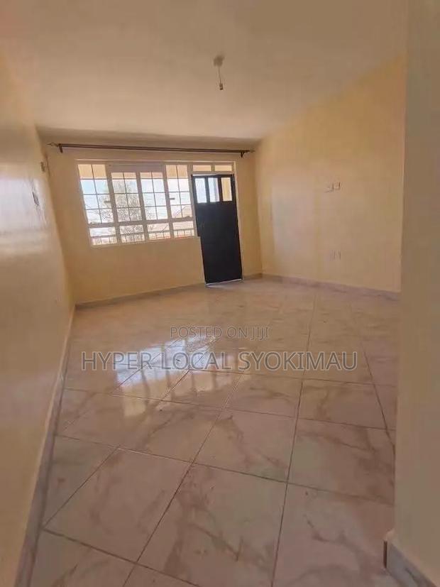 2bdrm Apartment in Gateway Mall Area for rent