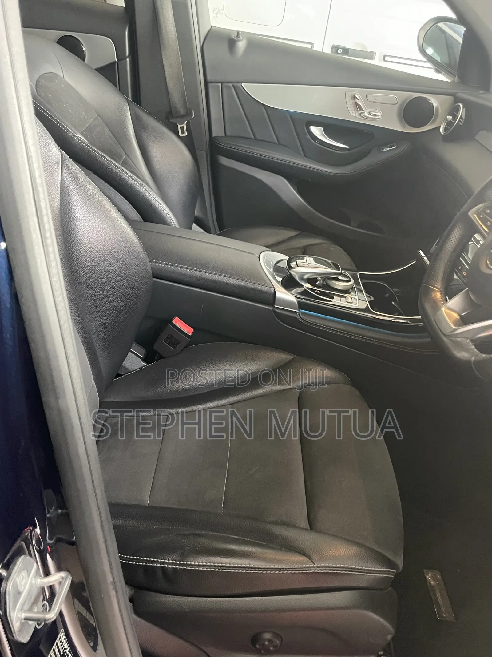 Mercedes-Benz GLC-Class 2019 Blue