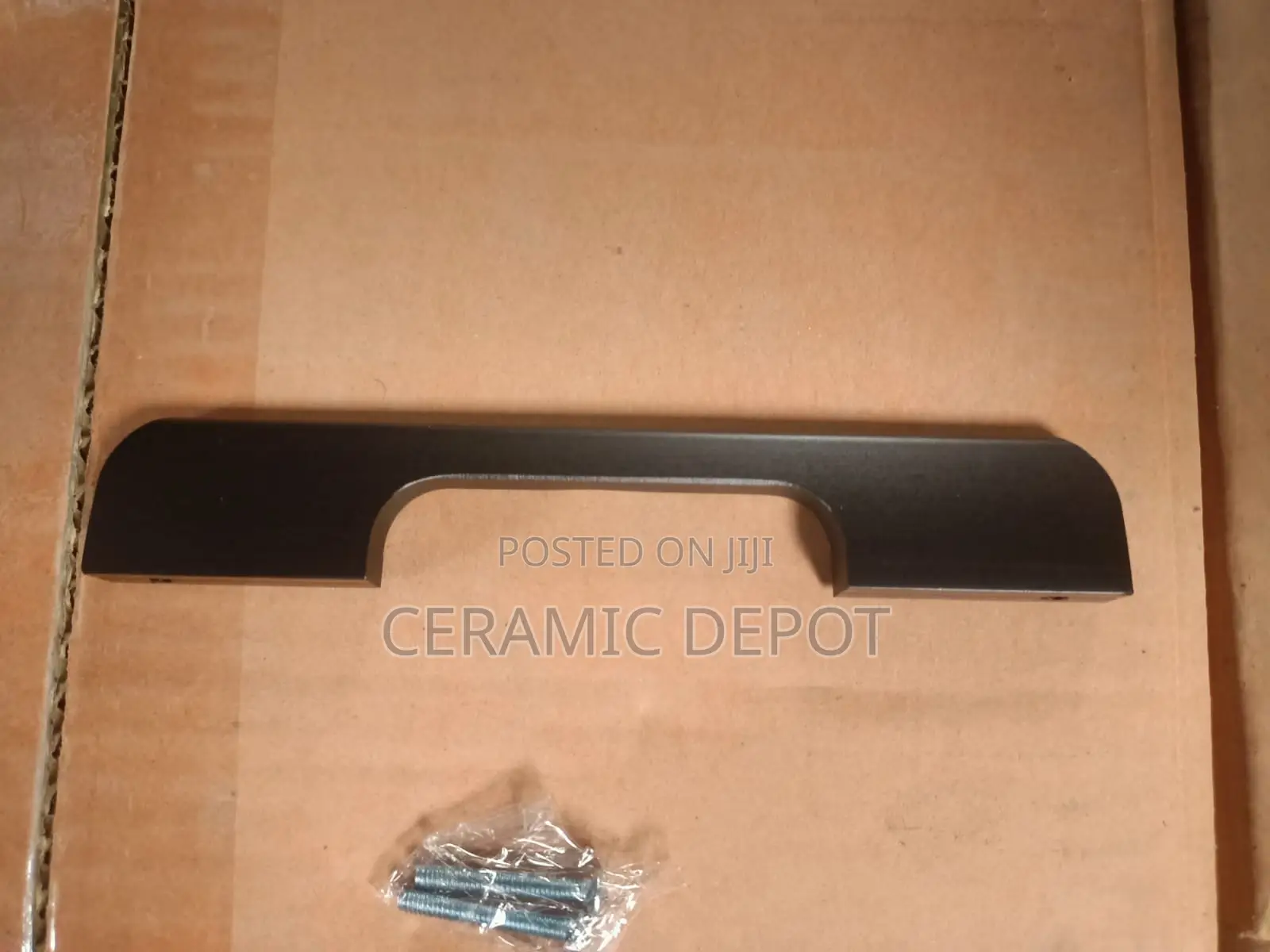 Black Handle-L128