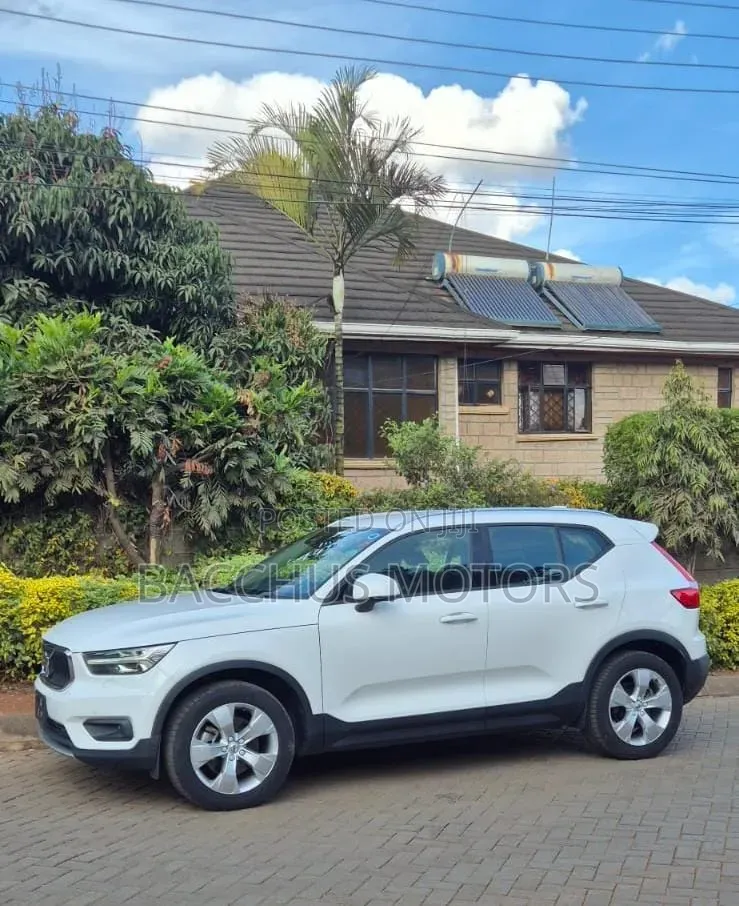 Volvo XC40 T5 Petrol AWD 2020 White