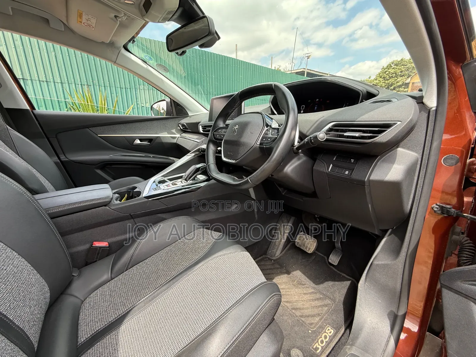 Peugeot 3008 2019 Brown