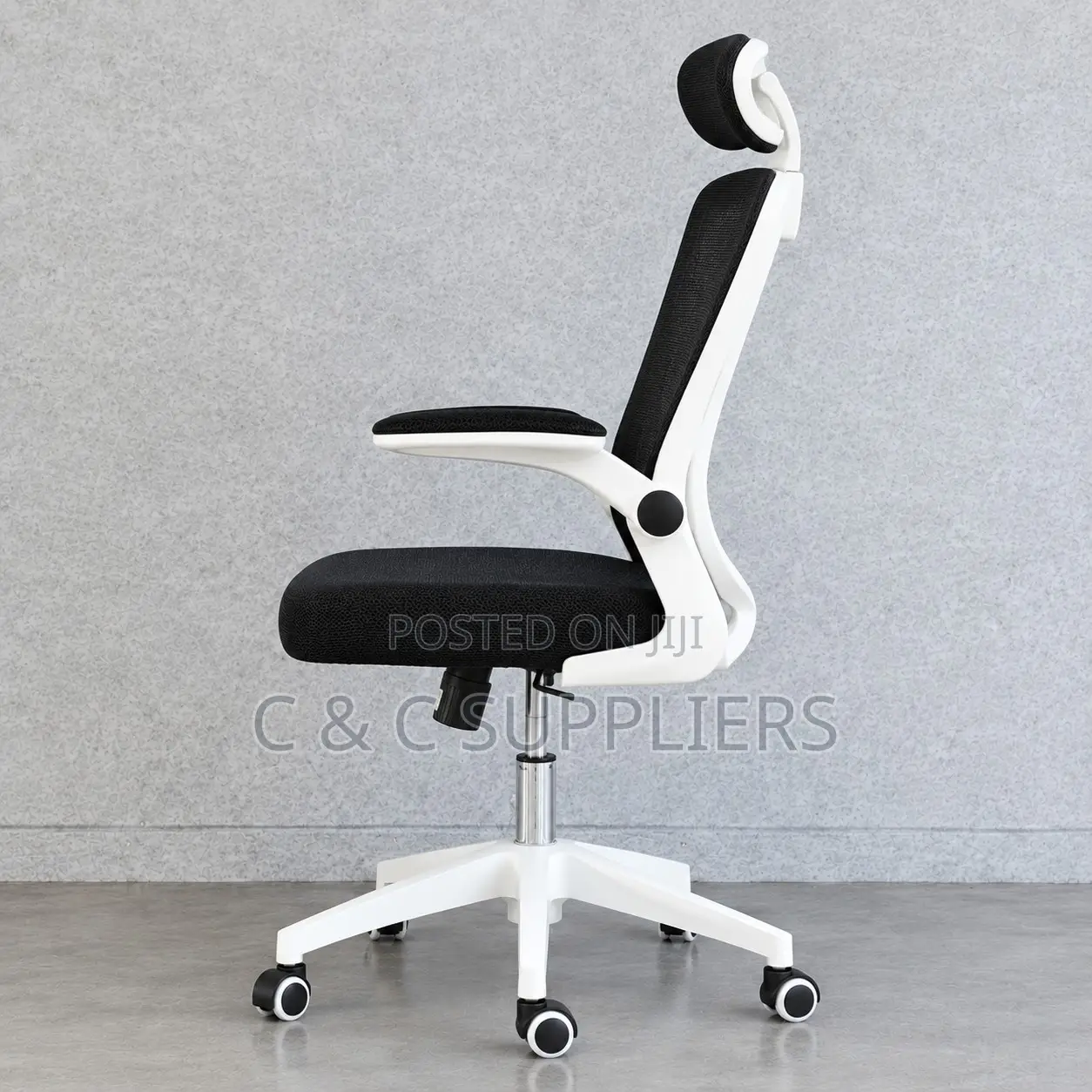 Modern Ergonomic Mesh Desk Seat.