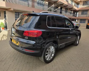 Volkswagen Tiguan 2013 Black