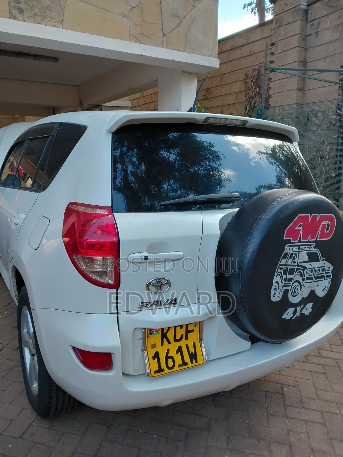 Toyota RAV4 2.4 2008 White
