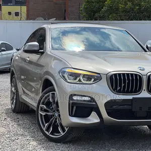 BMW X4 M40i 2019 Gold
