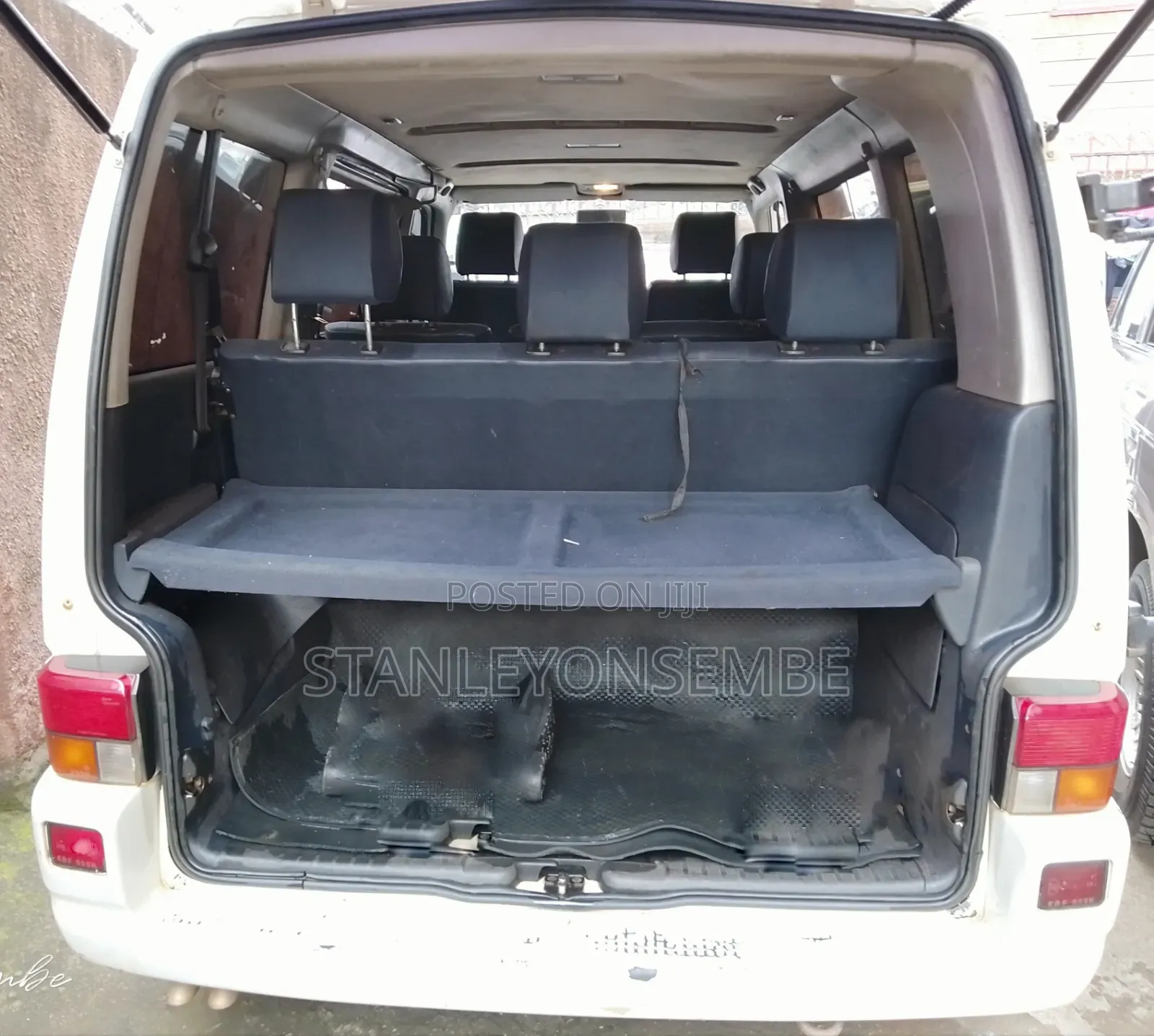 Volkswagen Transporter 2003 White