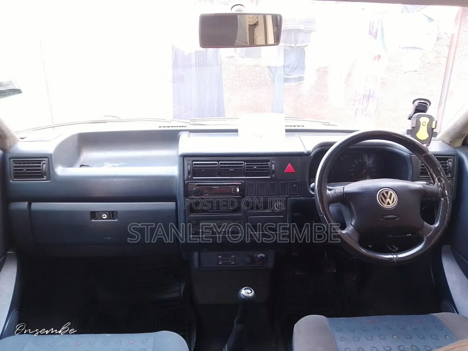 Volkswagen Transporter 2003 White