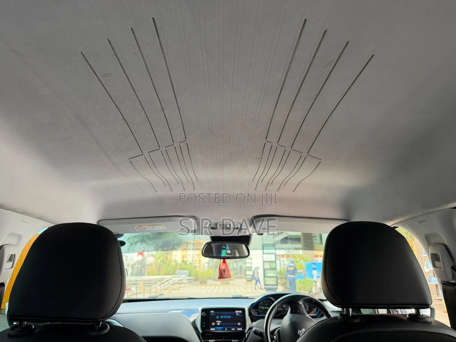 Peugeot 2008 1.2 PureTech (130 Hp) 2017 White