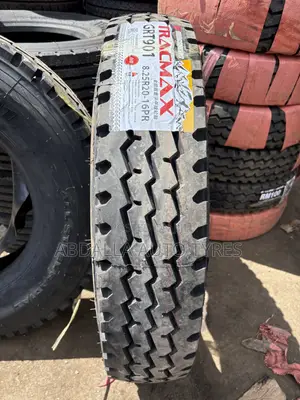 8.25r20-16pr Tracmax Tyre
