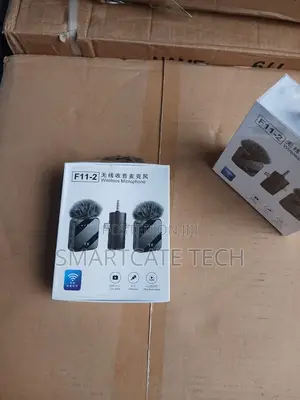 F11-2 Dual Wireless Collar Microphone for iPhone Android