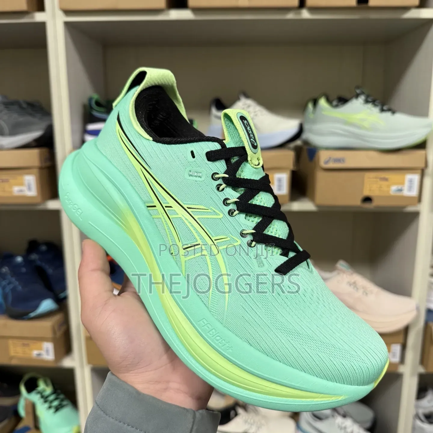 Asics Gel Nimbus 28