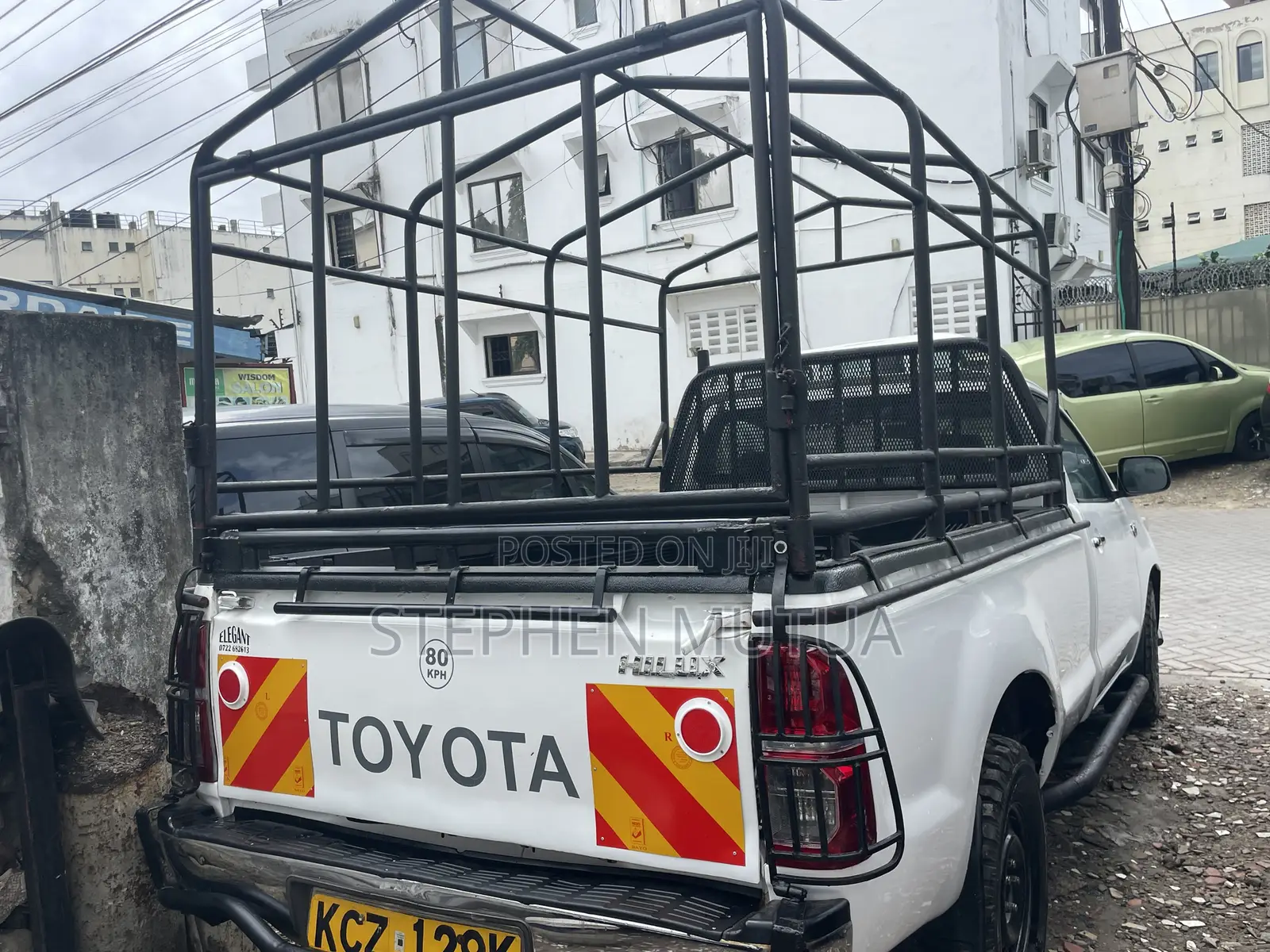 Toyota Hilux 2012 White