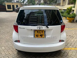 Toyota Ractis 2012 White