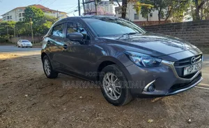 Mazda Demio 2017 Gray