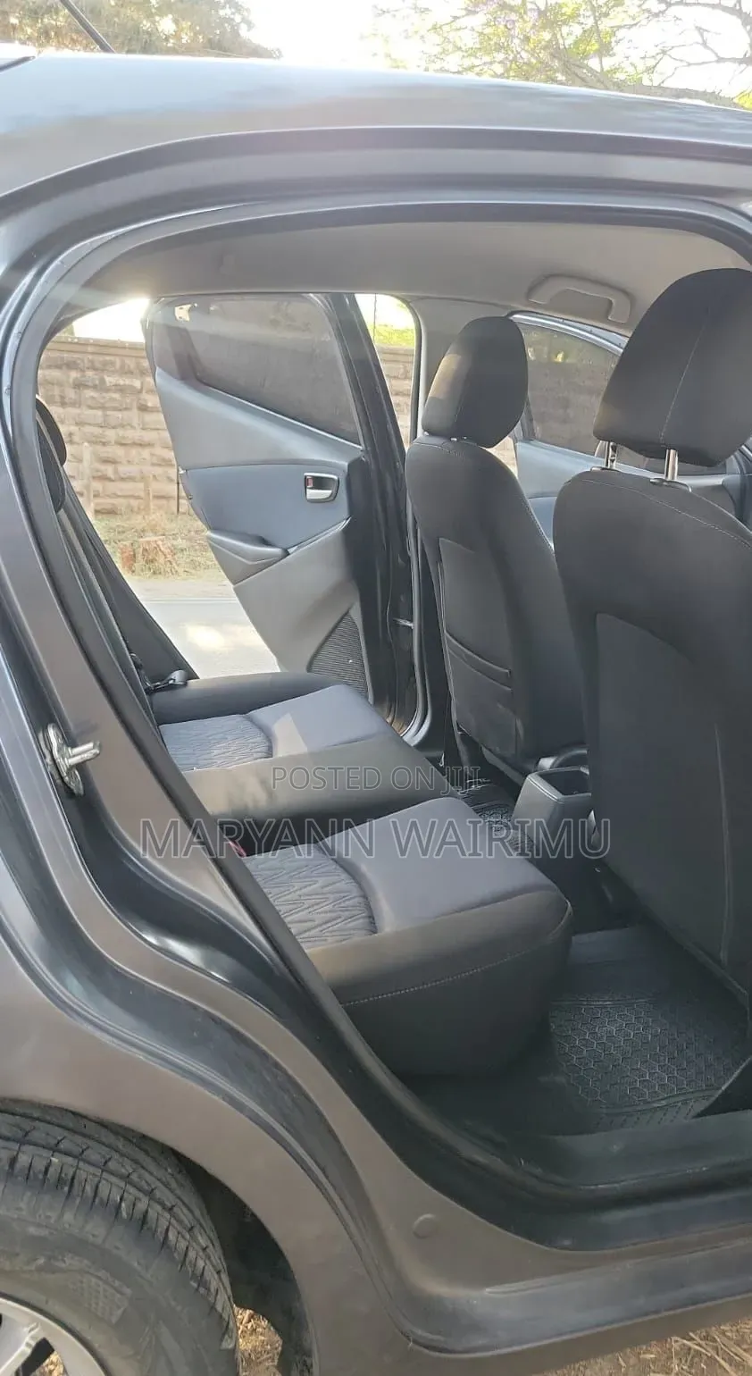 Mazda Demio 2017 Gray