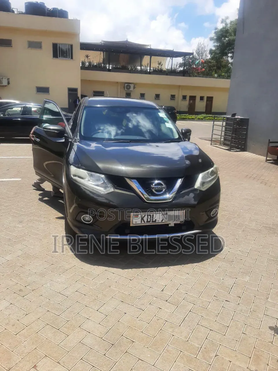 Nissan X-Trail 2016 Black