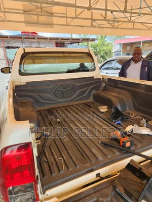 Protect Your Cargo From Rain, Dust Theft While Giving Your Pickup