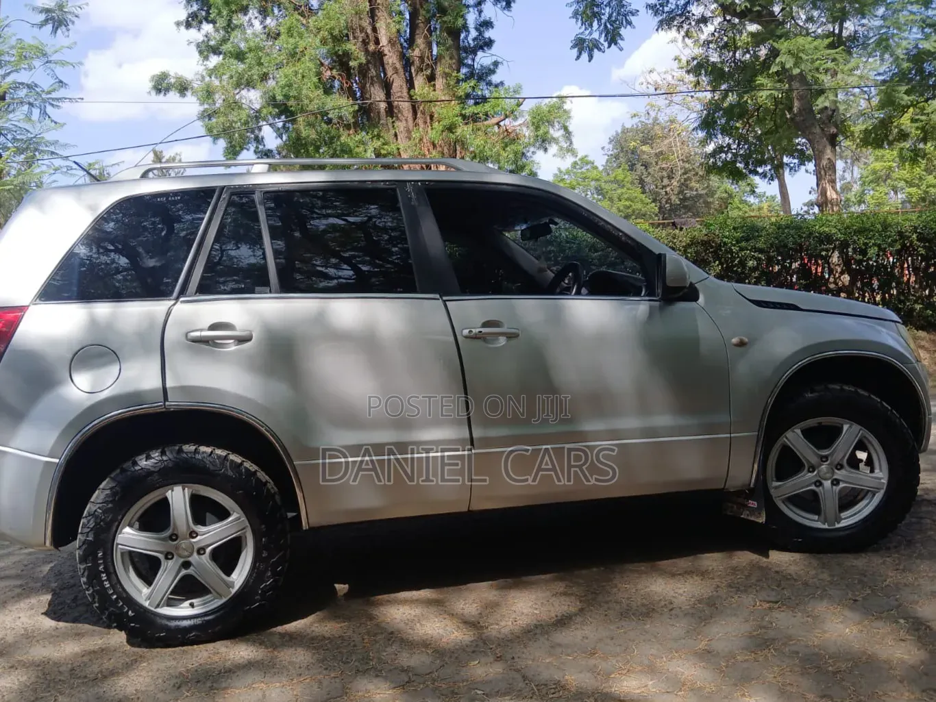 Suzuki Escudo 2008 Silver