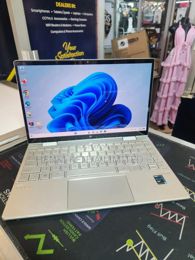 Laptop HP Envy x360 8GB Intel Core i7 SSD 512GB