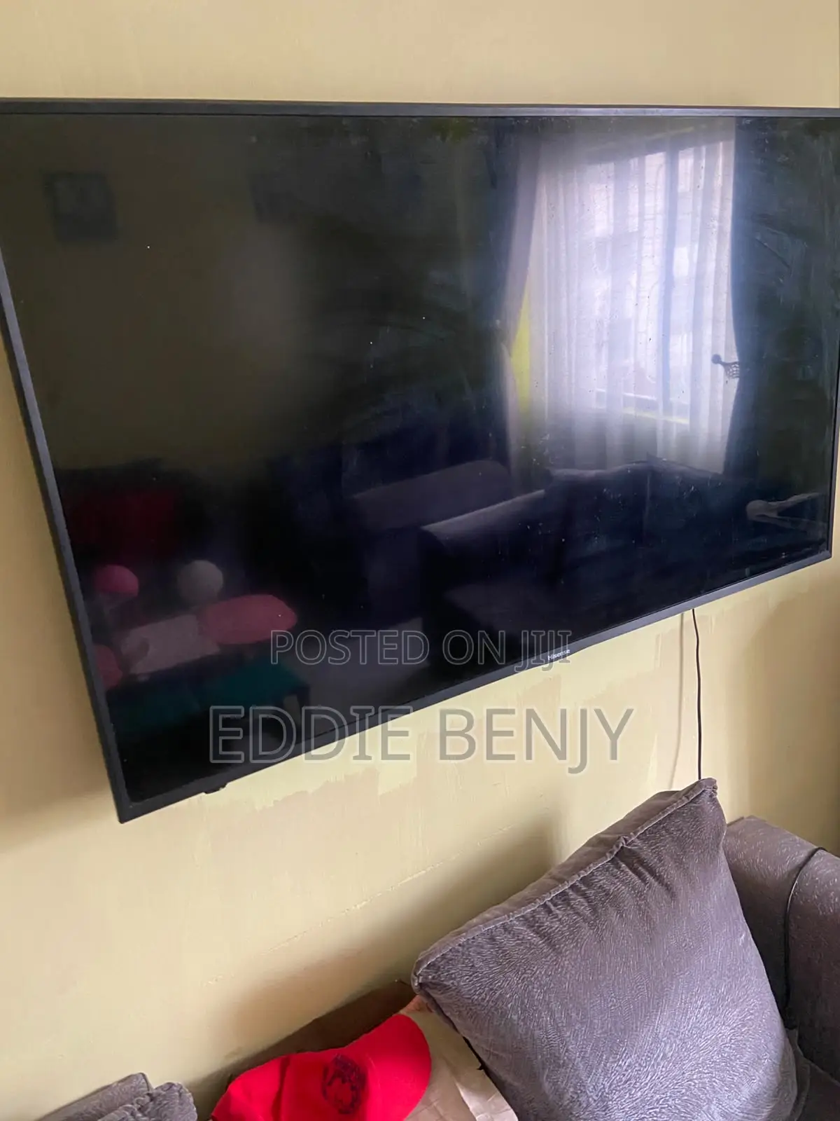 Hisense 55 Inch 4K TV With Free Wall Mount