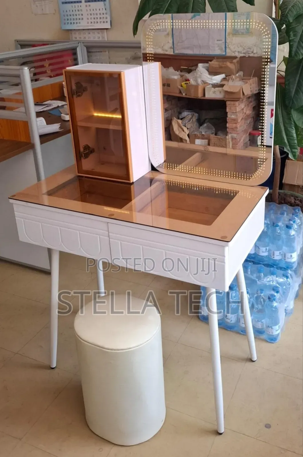 Modern Executive Dressing Table