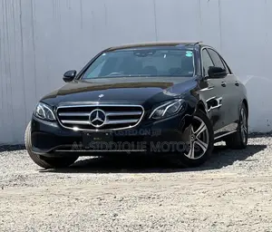 Mercedes-Benz E200 2019 Black
