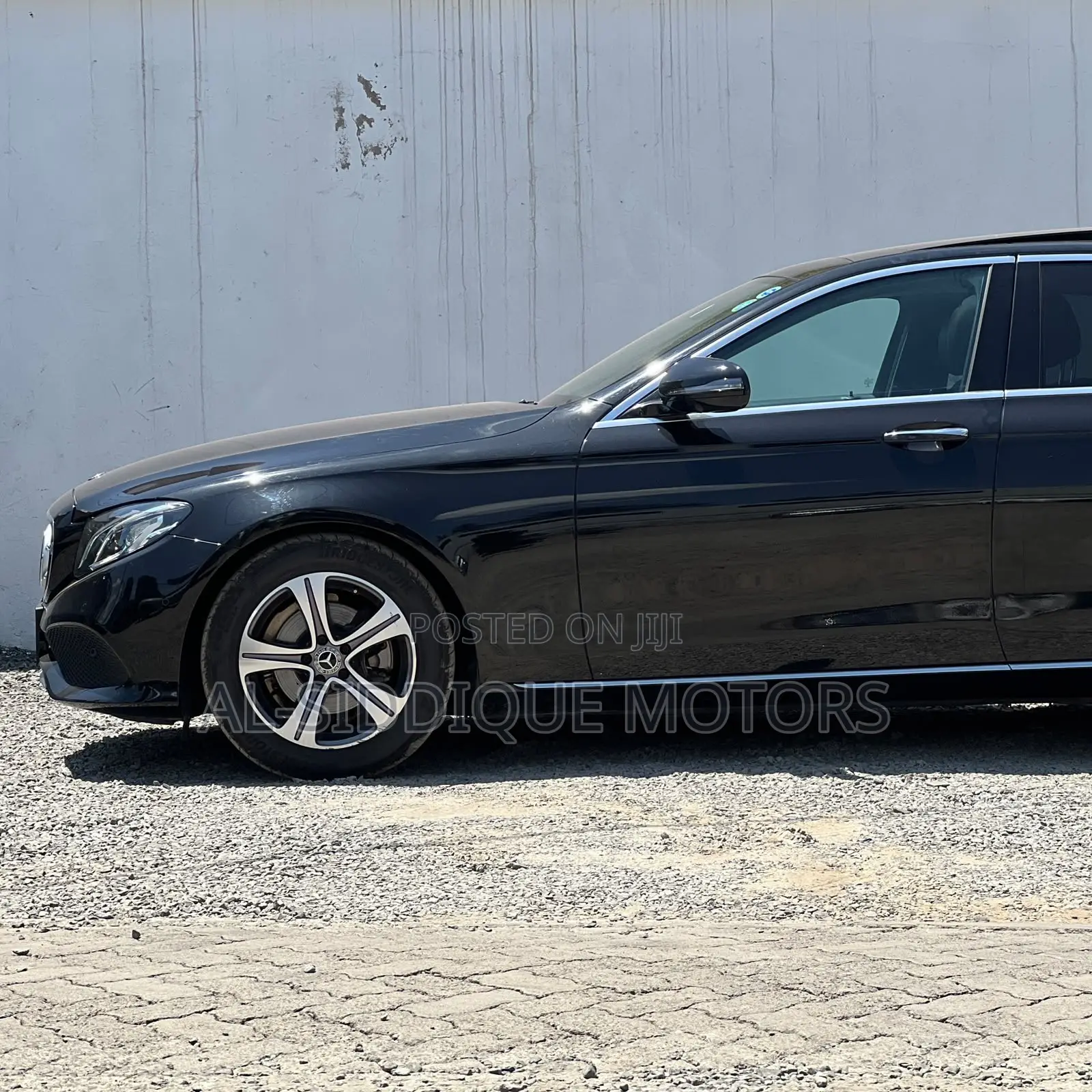 Mercedes-Benz E200 2019 Black