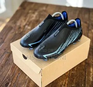 Core Black / Lucid Ray Blue Adidas F50 Hyperfast Elite Laceless