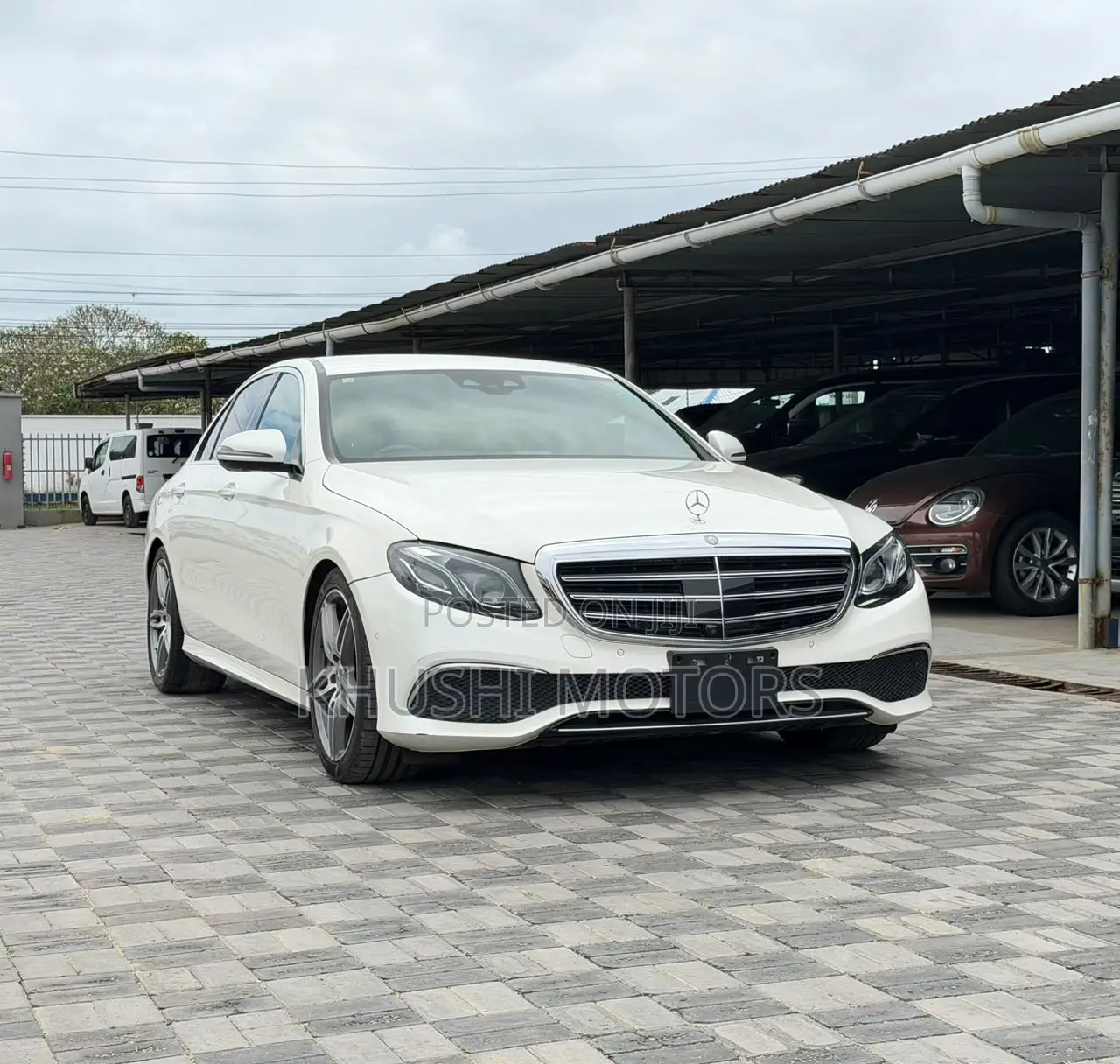 Mercedes-Benz E220 2017 White