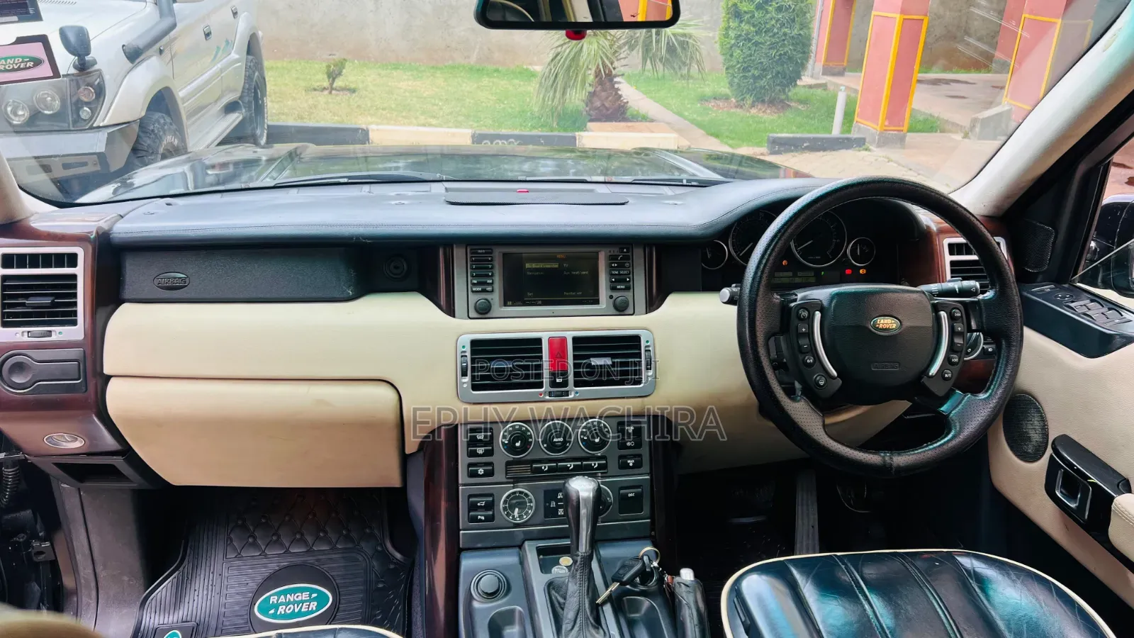 Land Rover Range Rover Vogue 2004 Black