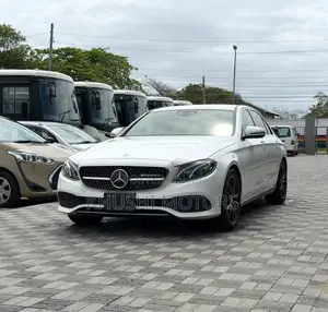 Mercedes-Benz E200 2016 White