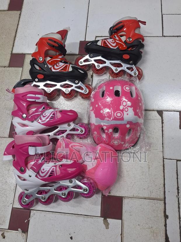 High Quality Skating Shoes 35_38 - main view