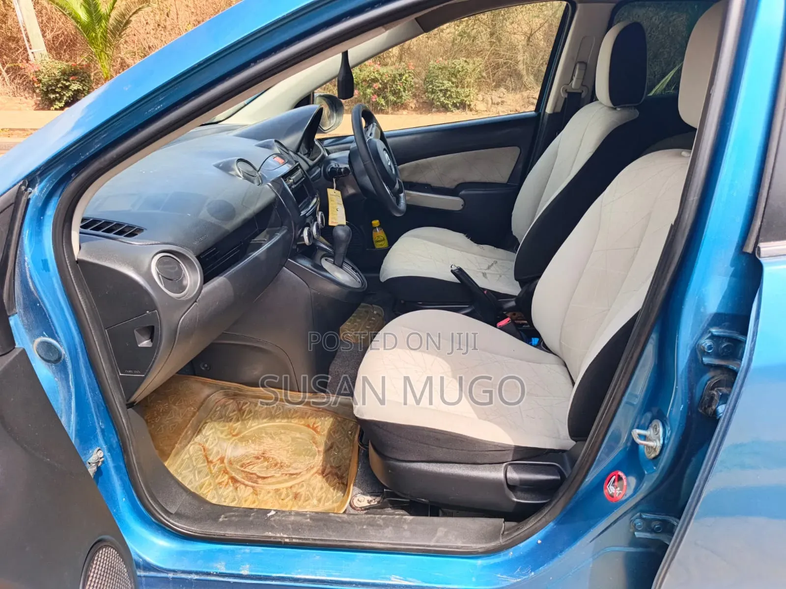 Mazda Demio 2012 Blue