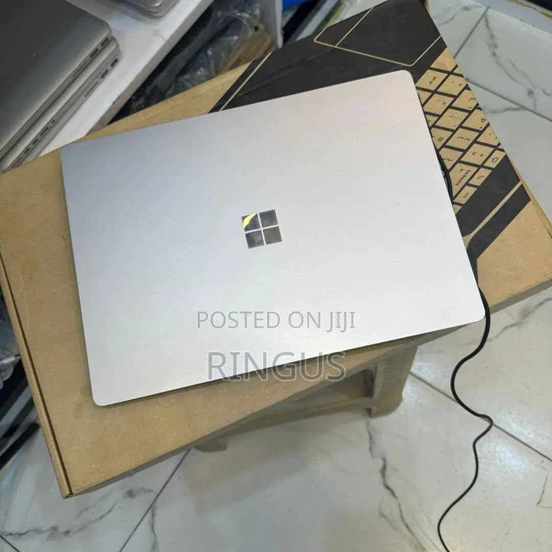 Laptop Microsoft Surface Pro 5 8GB Intel Core i5 SSD 256GB