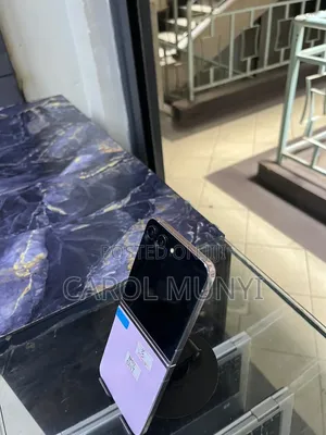 New Samsung Galaxy Z Flip 5 512 GB Purple
