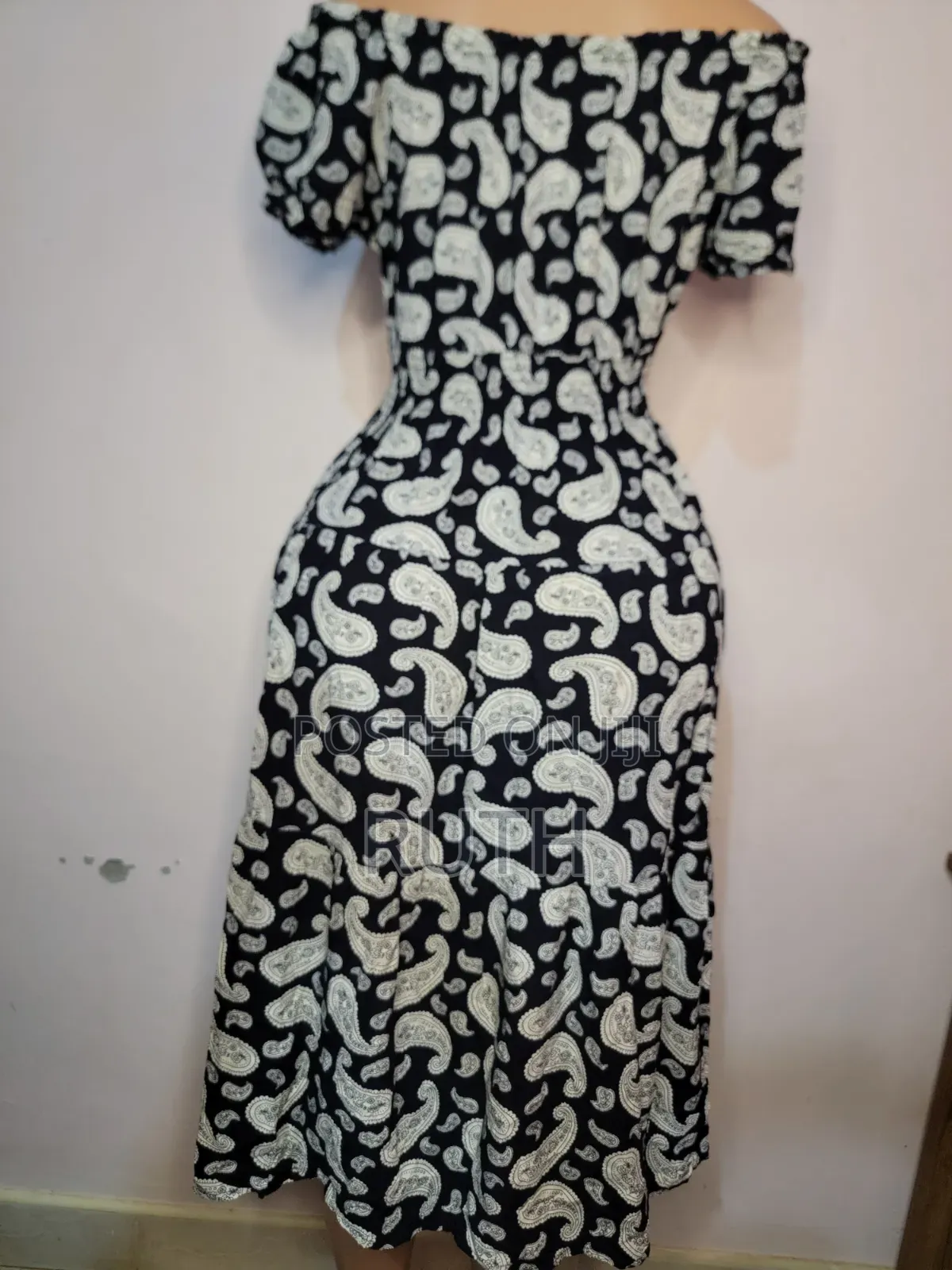Look Effortlessly Elegant and Feminine in This Gorgeous Sundress.