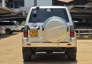 Toyota Land Cruiser Prado 2000 Silver