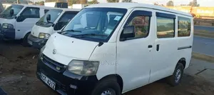 Toyota TownAce 2011 White