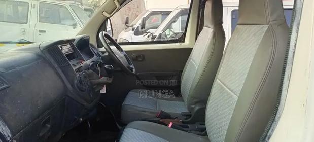 Toyota TownAce 2011 White - thumbnail 7