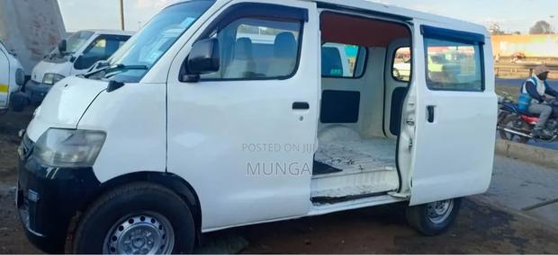 Toyota TownAce 2011 White - thumbnail 10