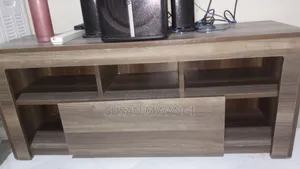 TV Stand(Brown)