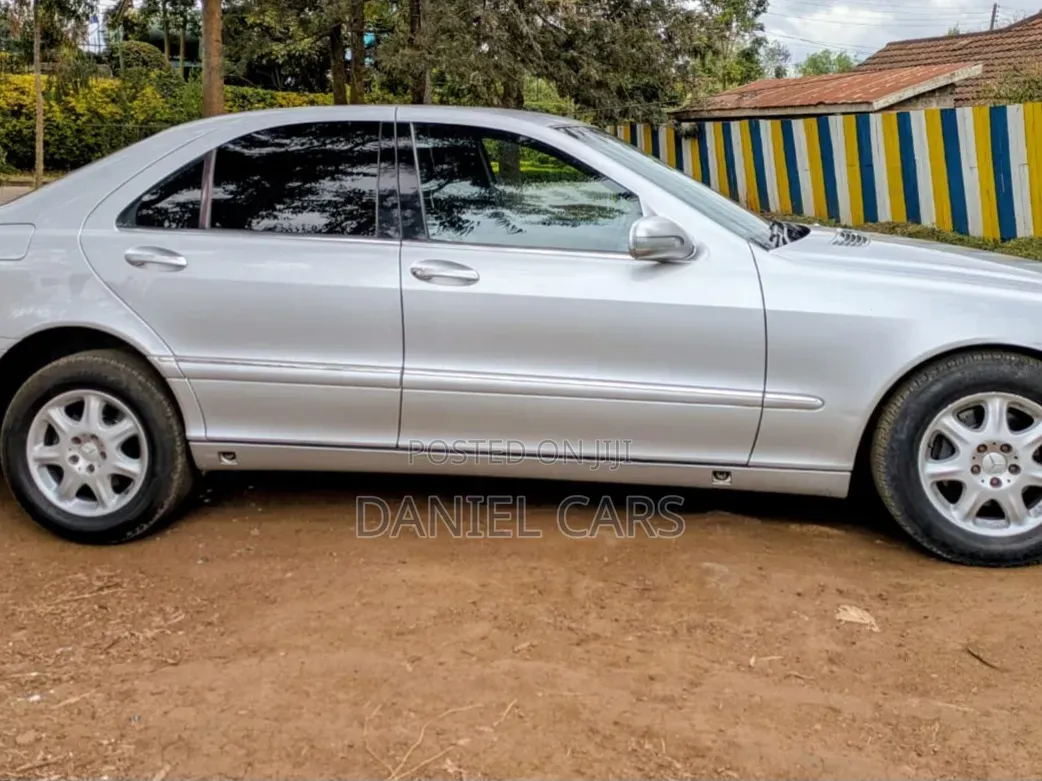 Mercedes-Benz E320 2001 Silver